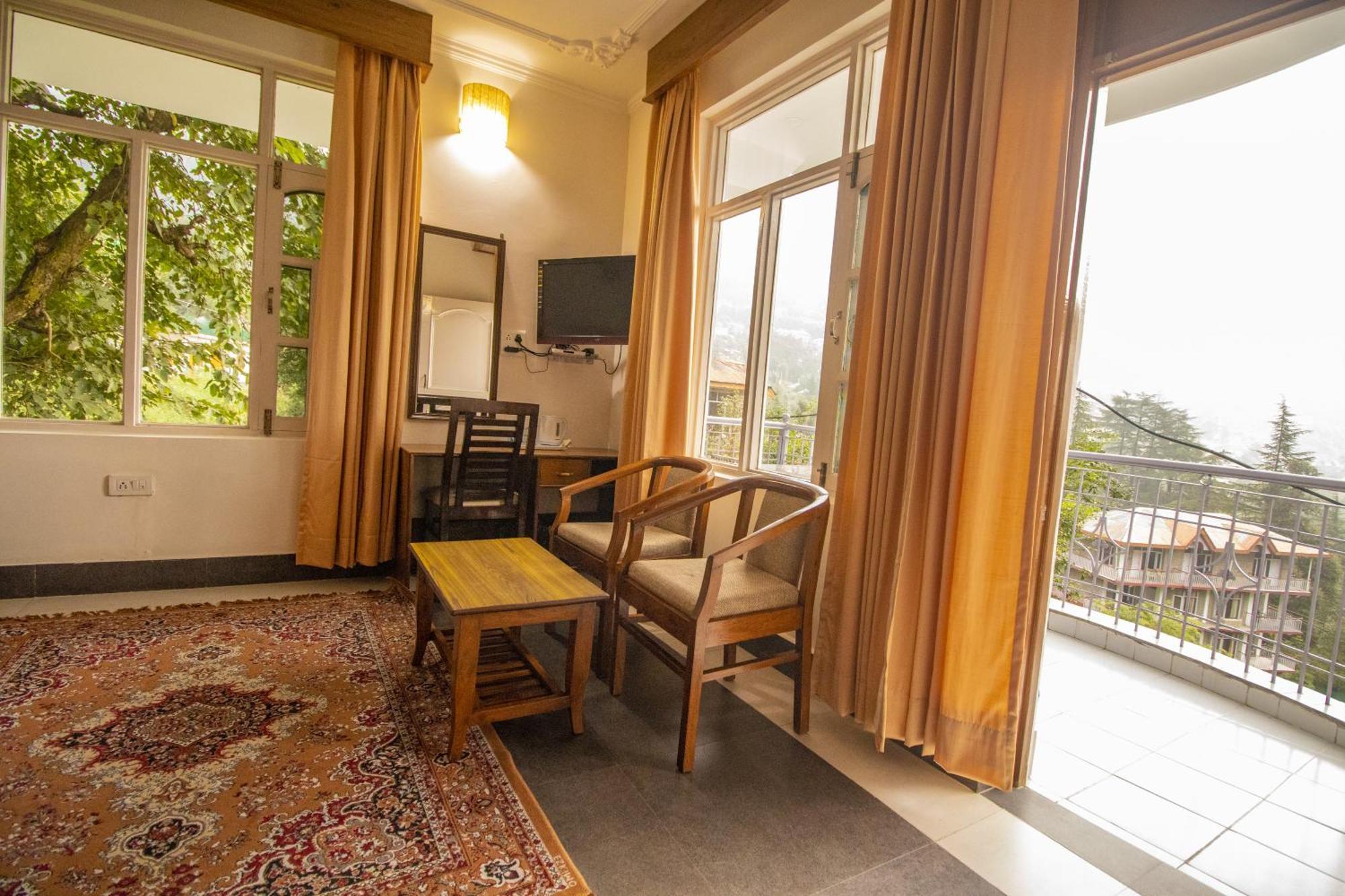 Wow Stayz2 Hotel The Lodge 다람샬라 외부 사진