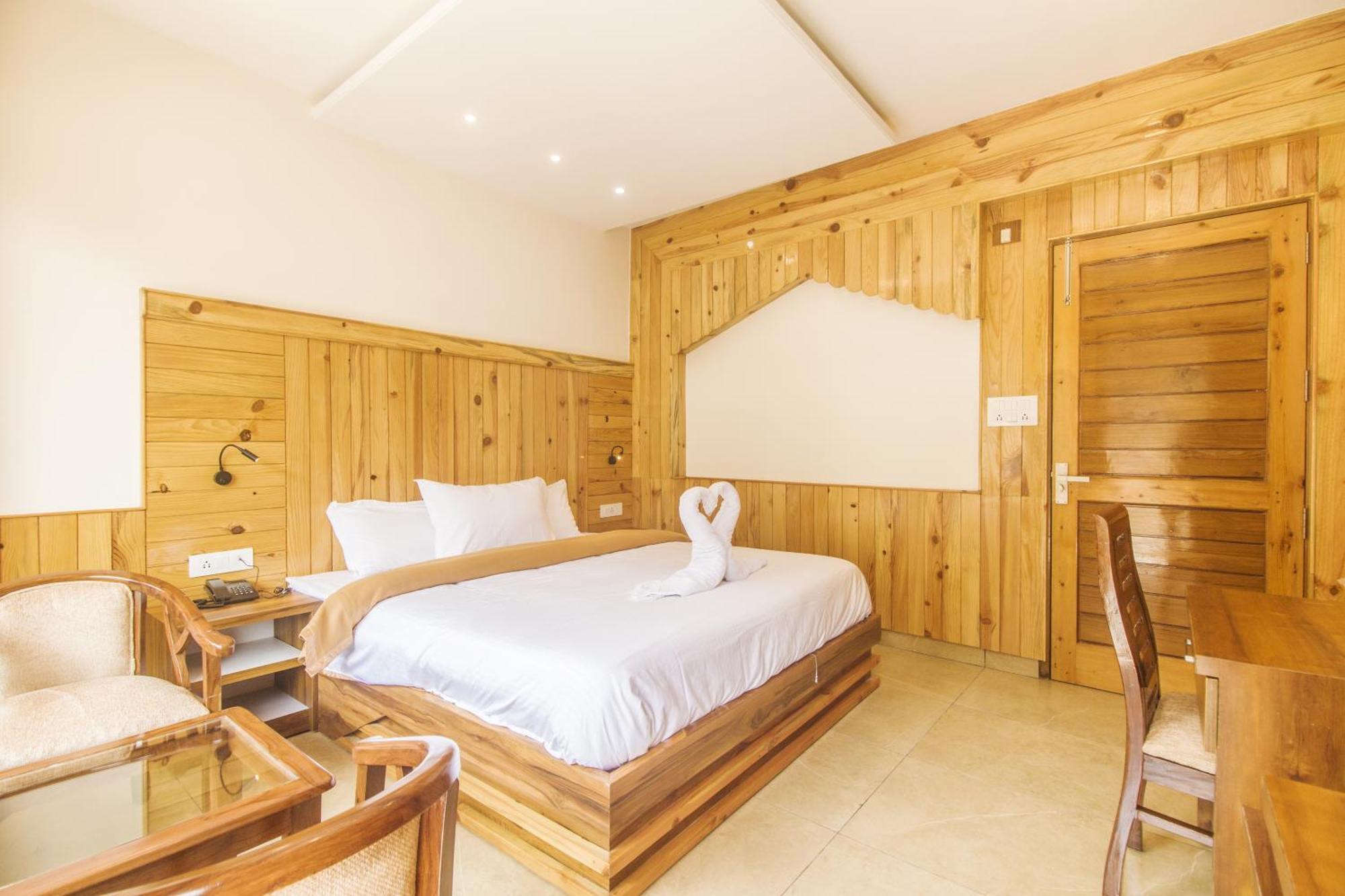 Wow Stayz2 Hotel The Lodge 다람샬라 외부 사진