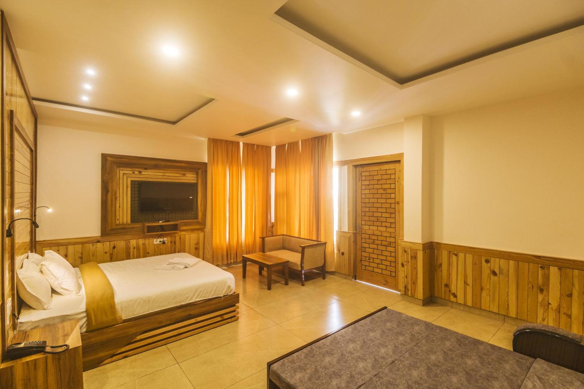 Wow Stayz2 Hotel The Lodge 다람샬라 외부 사진
