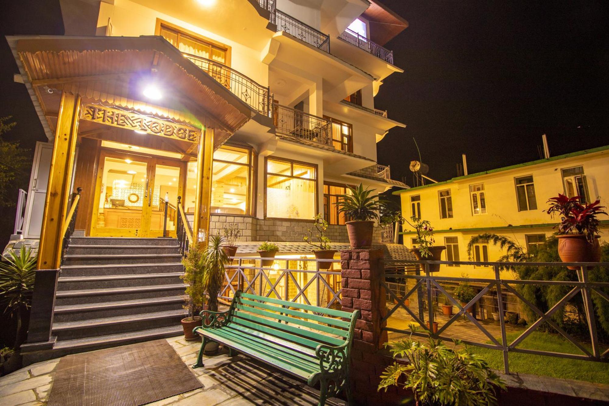 Wow Stayz2 Hotel The Lodge 다람샬라 외부 사진