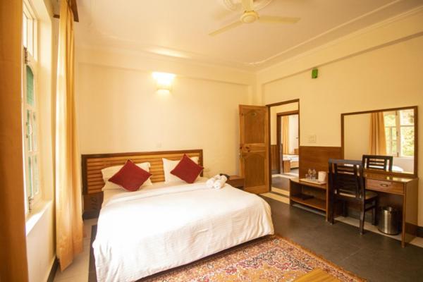 Wow Stayz2 Hotel The Lodge 다람샬라 외부 사진