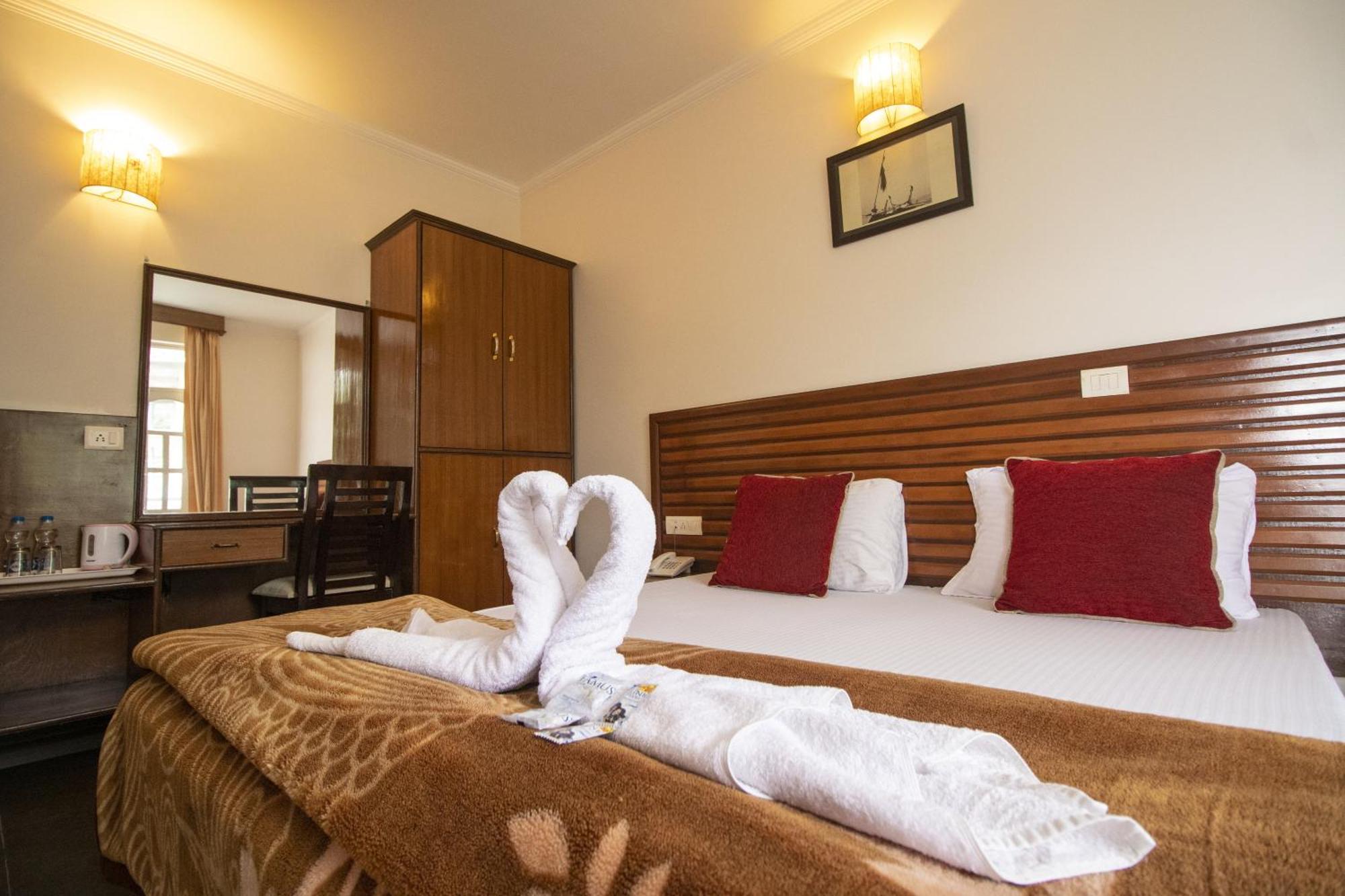 Wow Stayz2 Hotel The Lodge 다람샬라 외부 사진